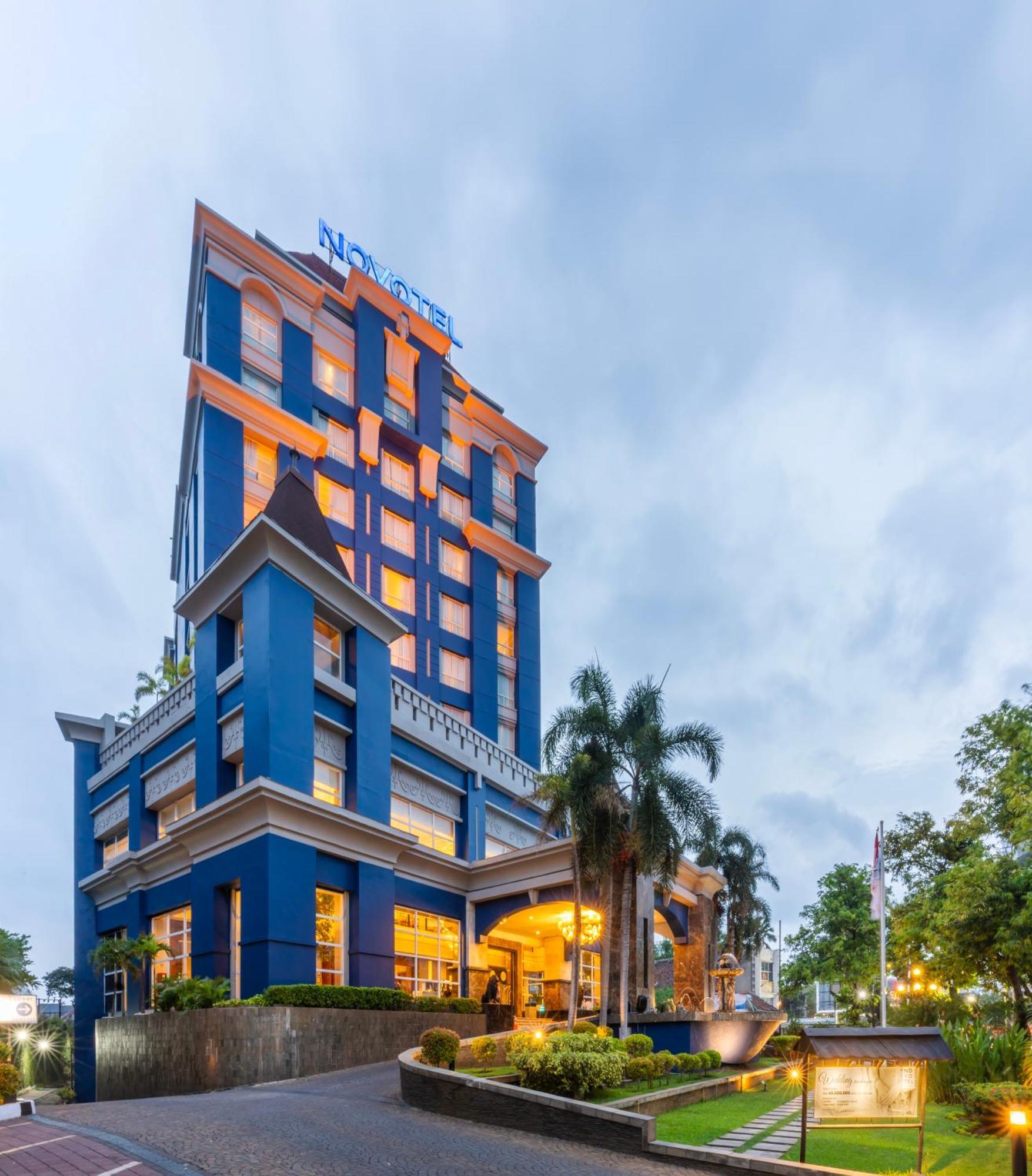 Novotel Semarang Extérieur photo