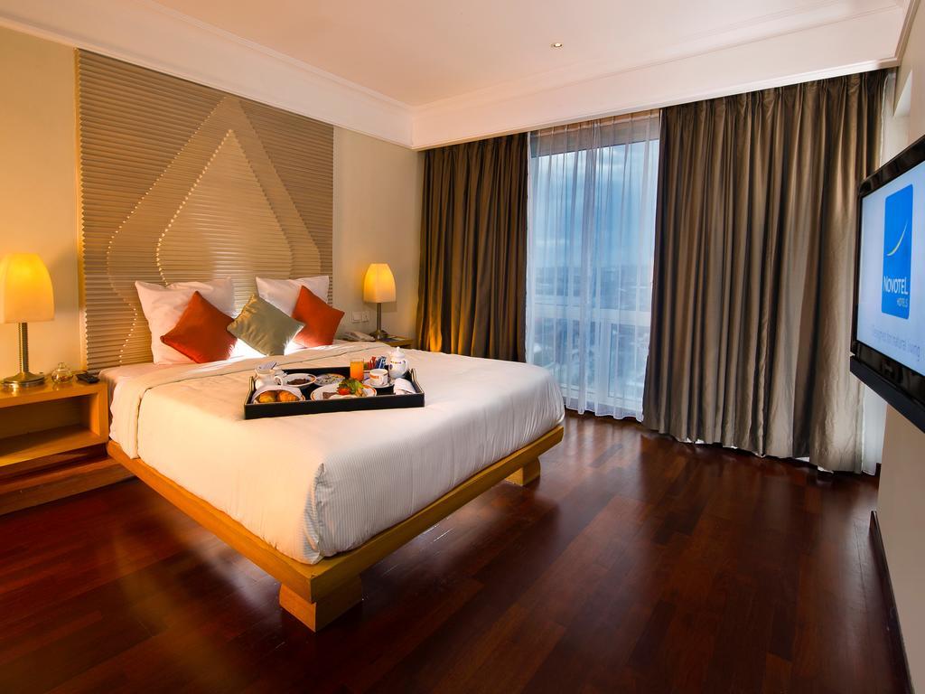 Novotel Semarang Extérieur photo