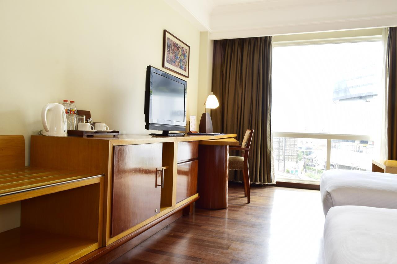 Novotel Semarang Extérieur photo